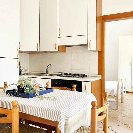 Holihome Nepa 1 Apartment *